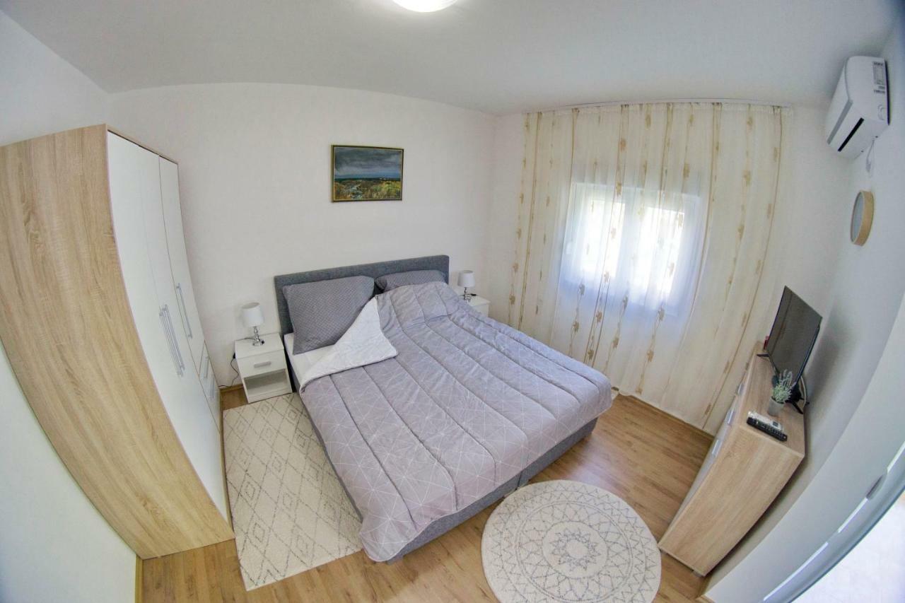 Apartmani Ambasador Trebinje Eksteriør bilde