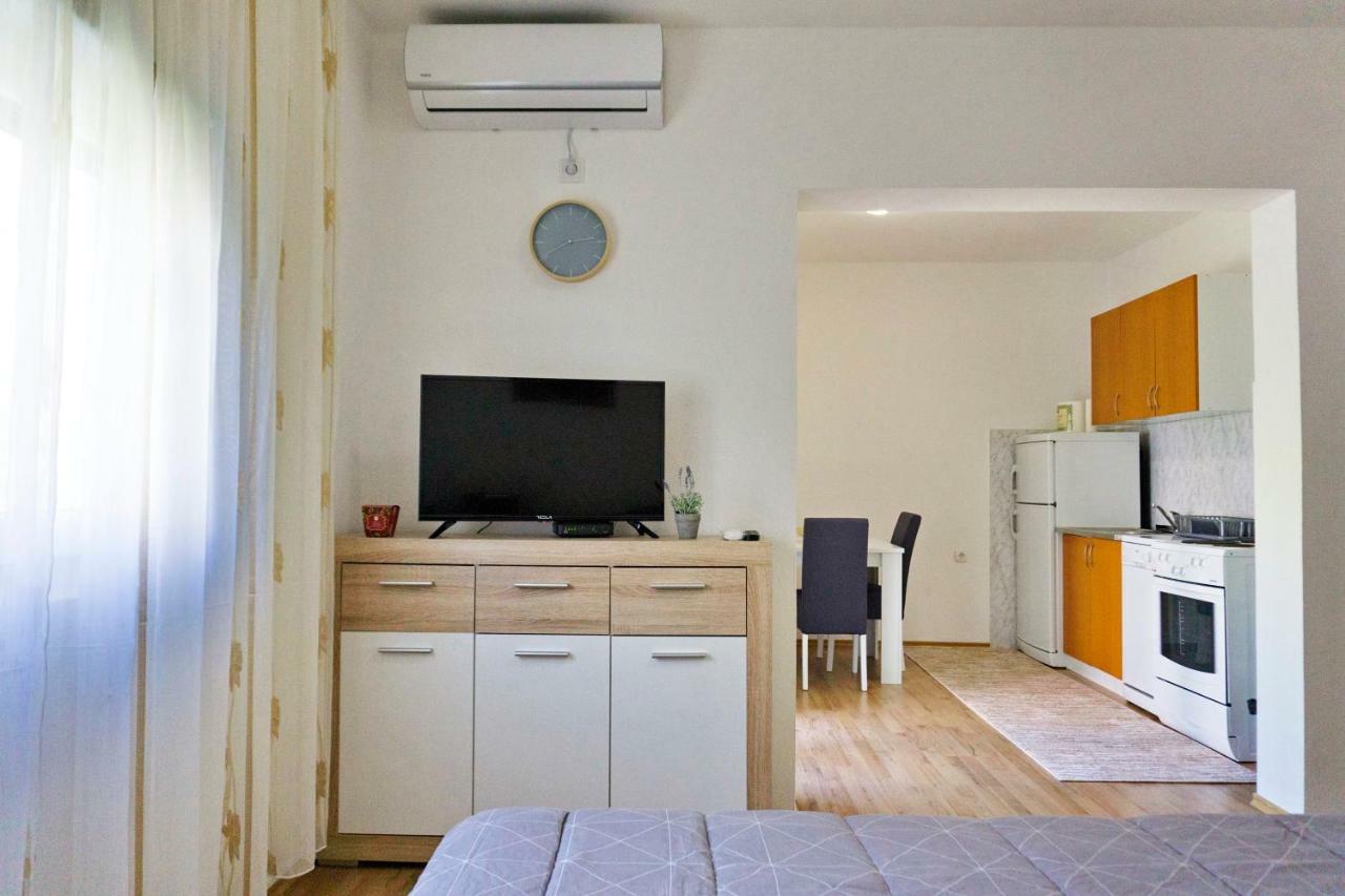 Apartmani Ambasador Trebinje Eksteriør bilde