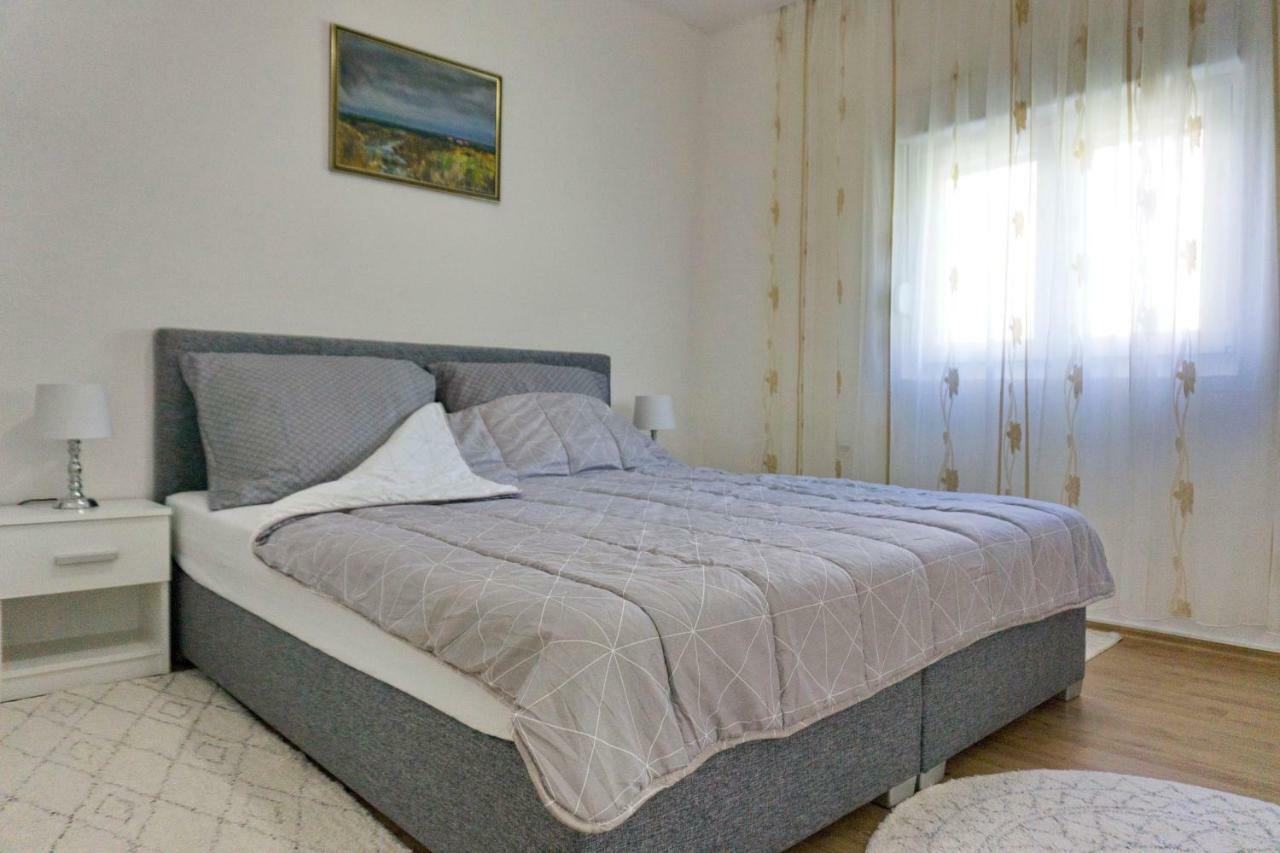 Apartmani Ambasador Trebinje Eksteriør bilde