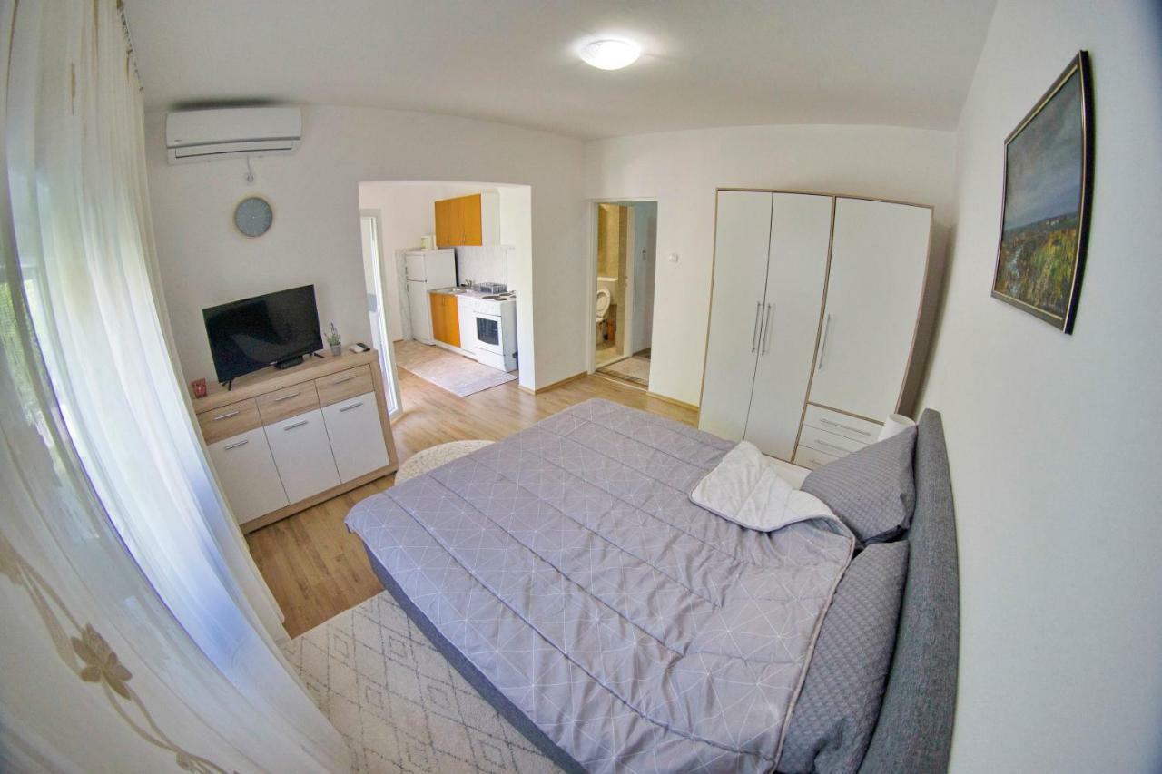 Apartmani Ambasador Trebinje Eksteriør bilde