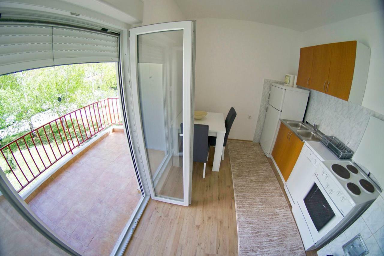 Apartmani Ambasador Trebinje Eksteriør bilde